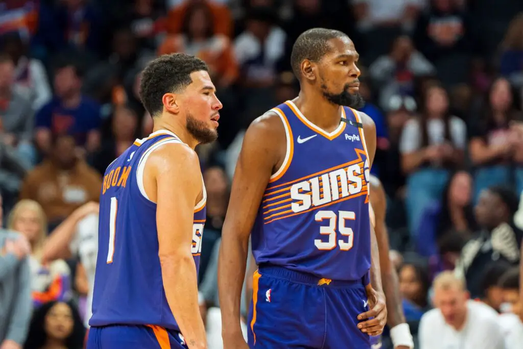 Phoenix Suns Remain Winless in Atlanta Since 2014, Outworked by Hawks in 122-117 Loss Despite 30+ from Durant & Booker 2 Phoenix Suns, Devin Booker, Kevin Durant