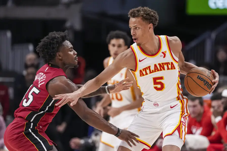 Injury to New Orleans Pelican's Kevin Looney Brings Out Wild Conspiracy About Team as the New Center Might Miss 3 Weeks 3 Atlanta Hawks, Dyson Daniels
