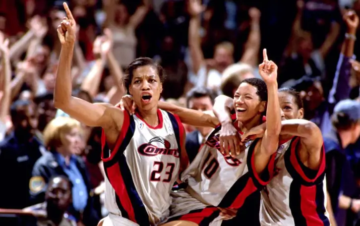 The Houston Comets winning the 1998 WNBA Championship. 