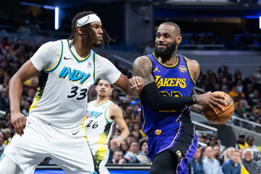 “A Butt Nerve Got Him Out For Weeks”: NBA Fans Mock LeBron James Putting A Timeline On Recent Injury Woes USATSI 25775768 168400517 lowres