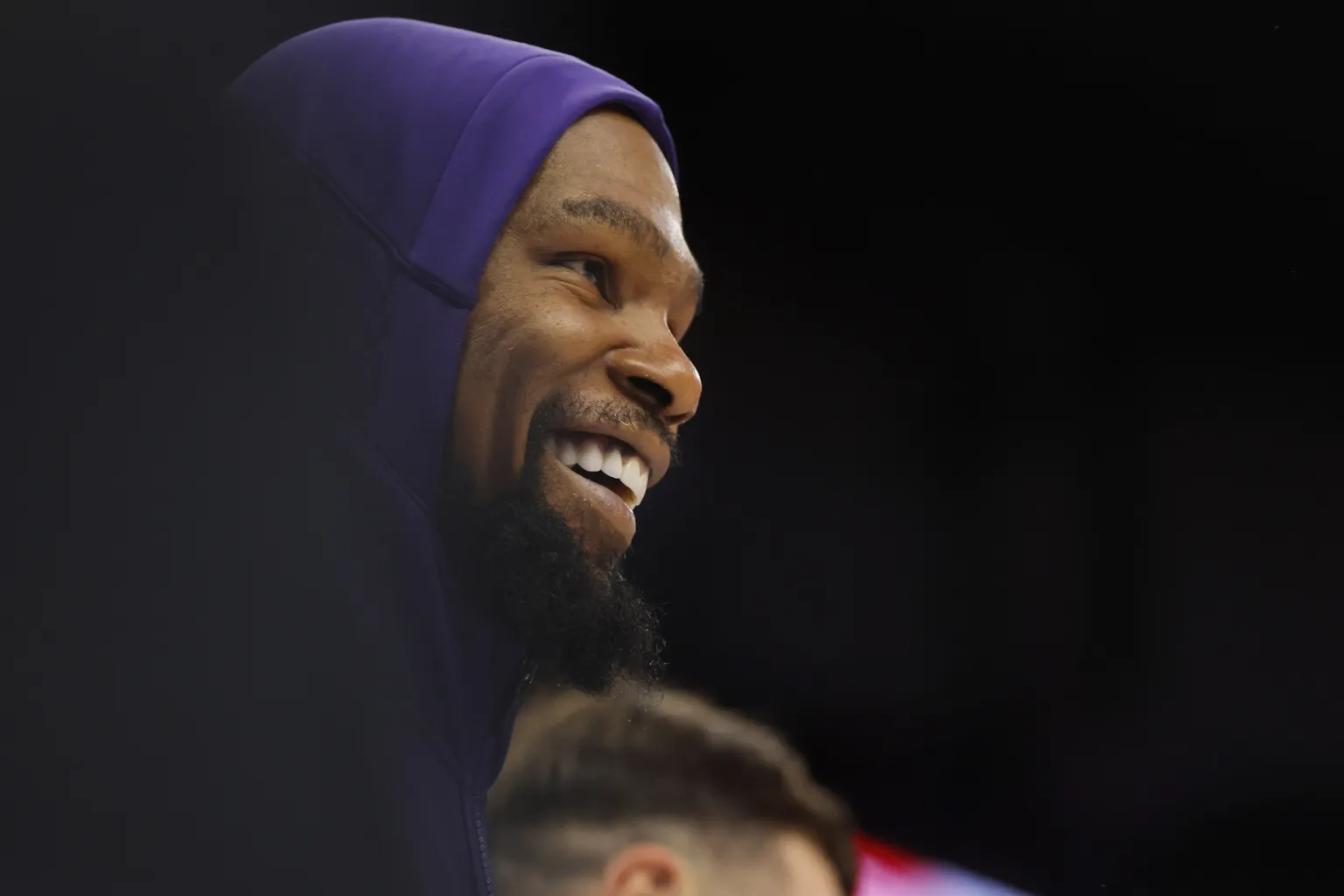 "Those Earnings Are Probably Intact. No Wife And No Kids': NBA Fans Drop Creative Comments As Kevin Durant Becomes Most Paid NBA Player In History 3 phoenix suns kevin durant