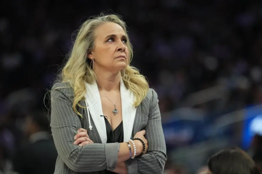 “You Invest In Your Leadership”: Becky Hammon Explodes Over Liberty Decision To Cut Ties With Sandy Brondello Becky Hammon, Las Vegas Aces, WNBA