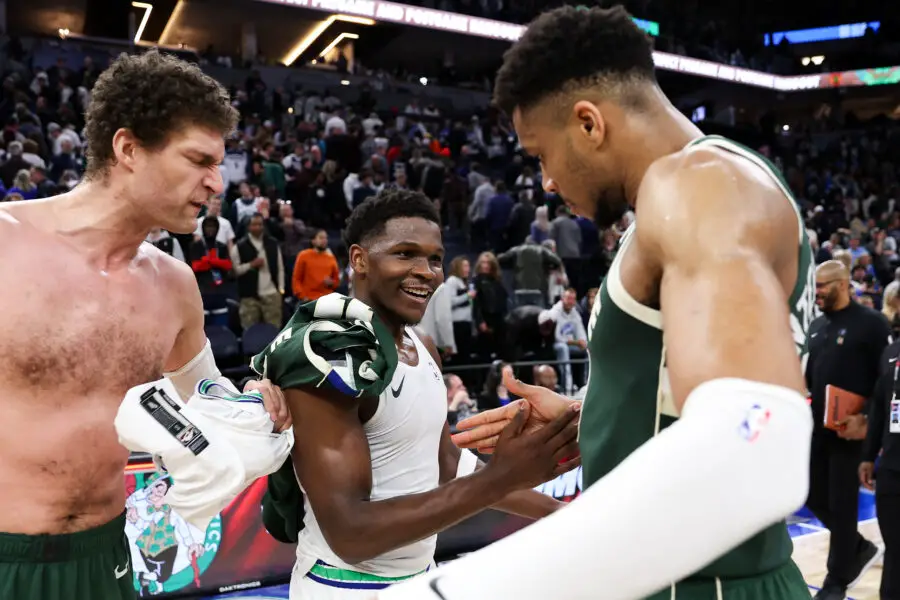 Anthony Edwards, Giannis Antetokounmpo