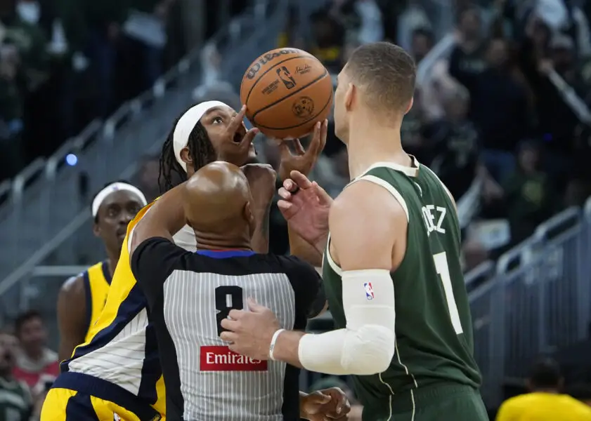 Myles Turner, Brook Lopez