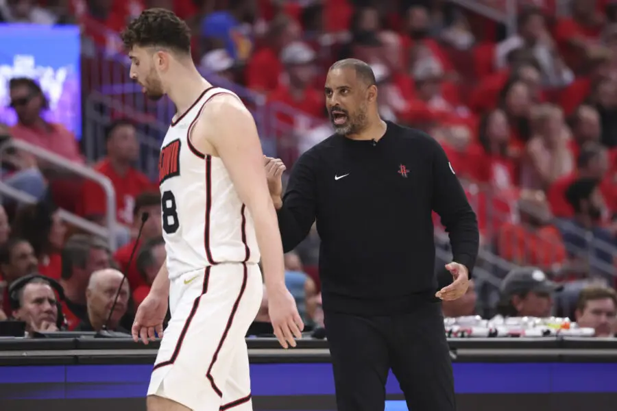 Rockets Star Alperen Sengun Makes Turkey Teammate a Big Winner for What He Did to Giannis Antetokounmpo in EuroBasket 2025 3 USATSI 26095443