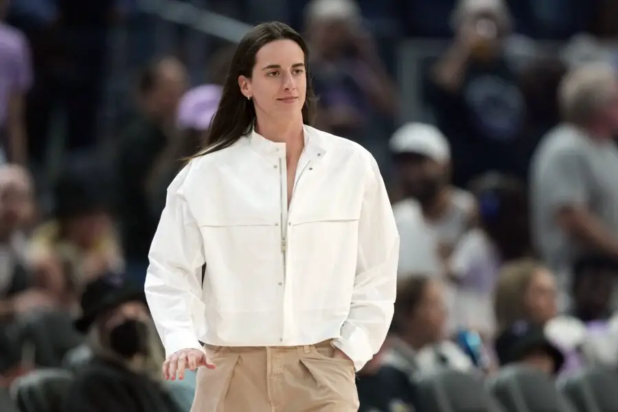 “I’ve Never Seen Anyone Do That”: Caitlin Clark Draws Michael Jordan, Magic Johnson Comparisons From Ex-WNBA All-Star USATSI 26980226 168400517 lowres