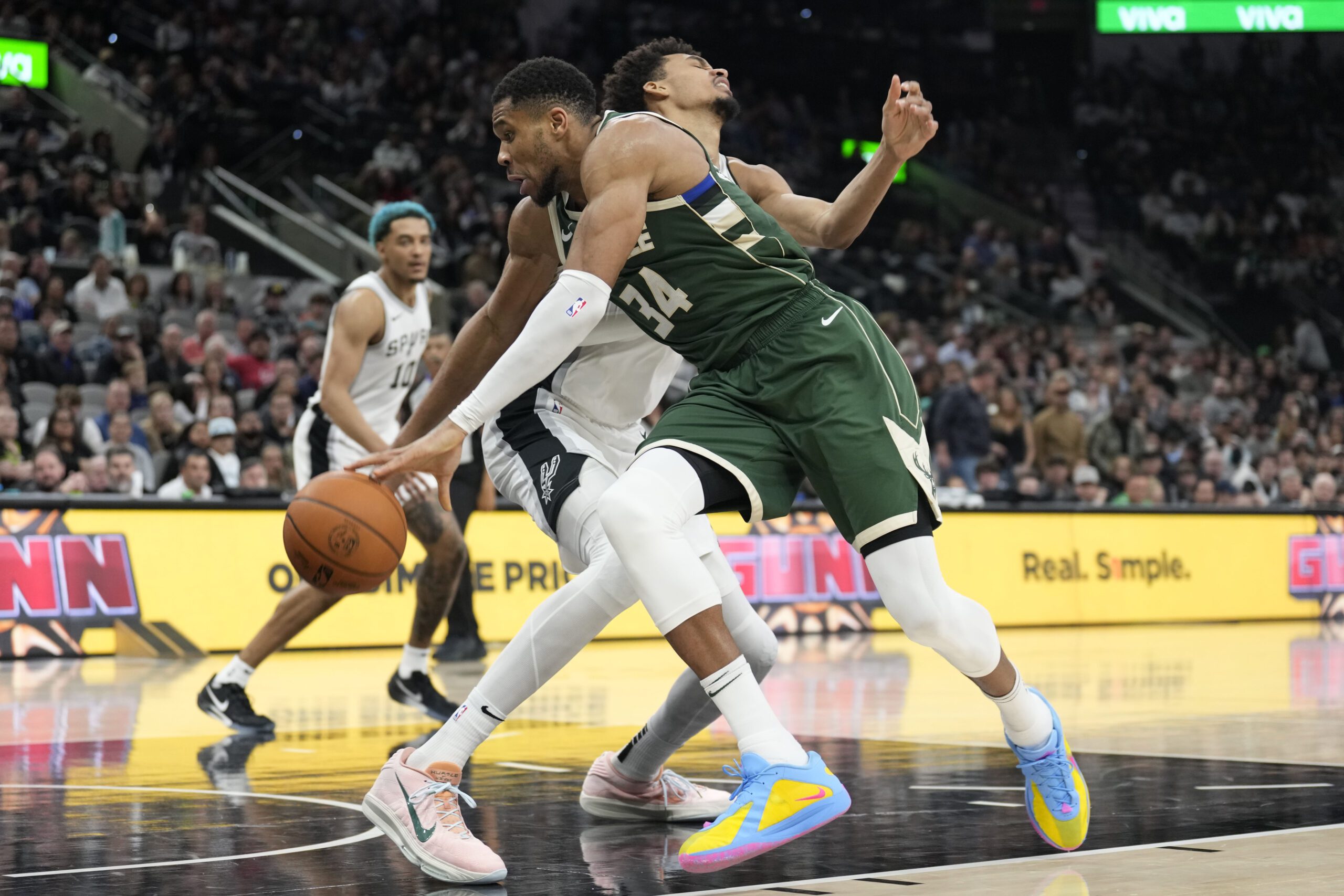 "Giannis Keeping The Dad Jokes And The MVP Confidence Alive": NBA Fans Ride Giannis Antetokounmpo Saying To His Kids He Is Better Than Victor Wembanyama 3 Victor Wembanyama, Giannis Antetokounmpo