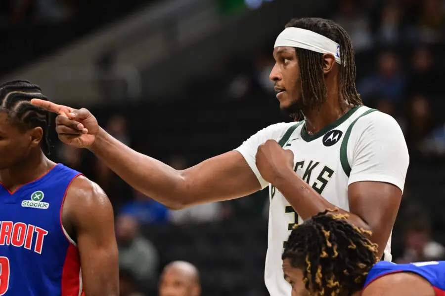 Myles Turner Got Lowballed By Pacers; New Report Reveals Bucks Center Was Far From Getting to Desired $100M+ Extension 3 Myles Turner