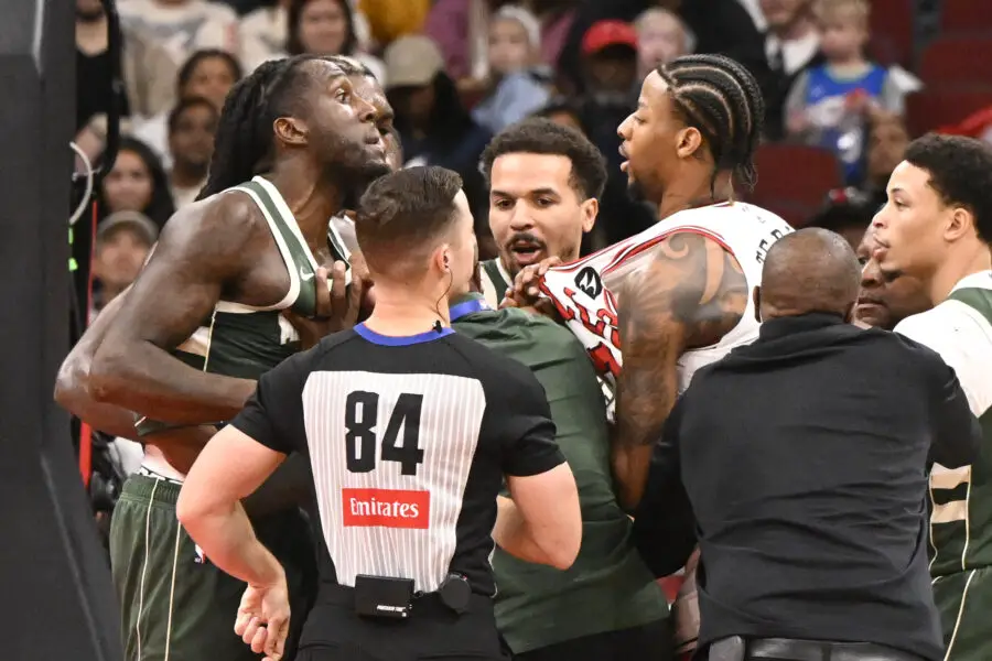 Giannis Antetokounmpo Makes Pre-Season Debut for Bucks; Has Bold Declaration Based On 1 Specific Stat 2 USATSI 27311937