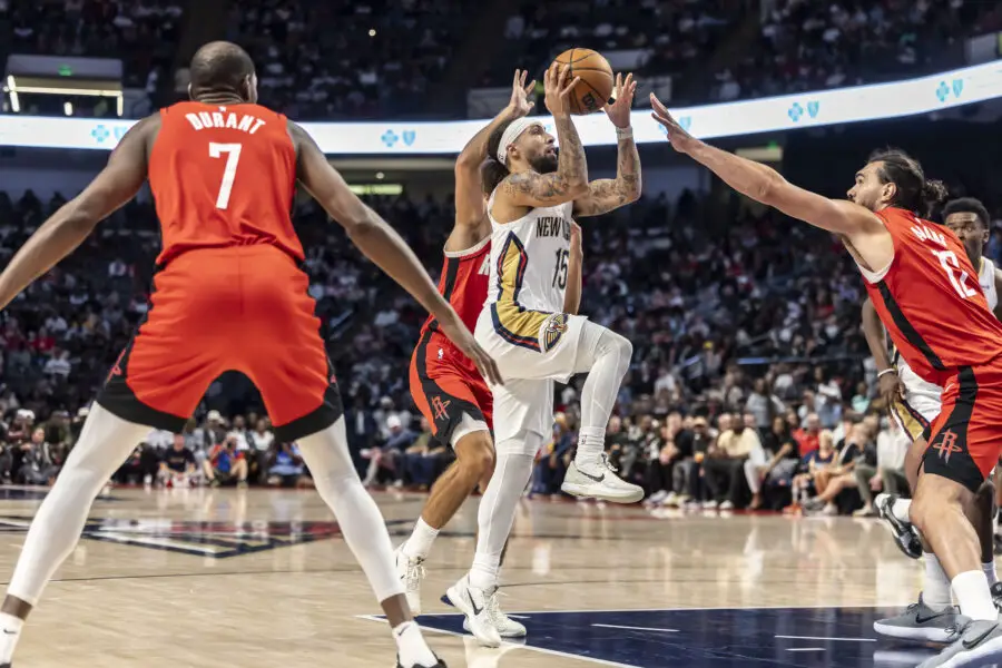 Kevin Durant Reacts to 10-Year NBA Veteran's Plead to Amen Thompson Who Had Crazy Sequence vs Pelicans - 'Oh Great. More Unsolicited Advice' 2 USATSI 27325302