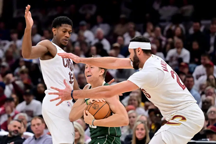 Cavs Coach Kenny Atkinson Drops a Scary Take on Giannis Antetokounmpo After Their 118-113 Win Over Bucks 1 USATSI 27426691