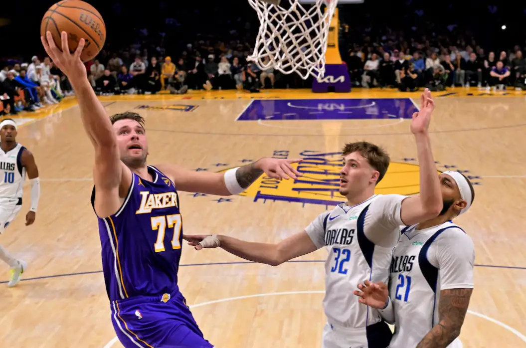 "I Thought He Was Good" - Dallas Mavericks Coach Drops Honest Assessment on Anthony Davis' First Game Vs. Los Angeles Lakers 3 Dallas Mavericks, Los Angeles Lakers