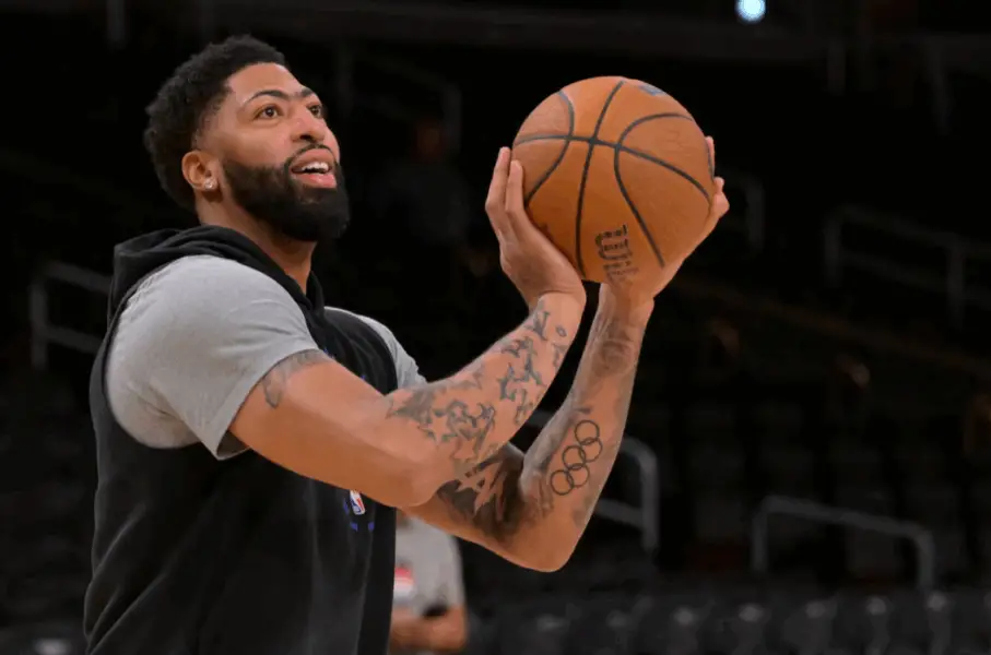 “He Could Very Well Stay in Dallas” – Why the Dallas Mavericks are Not in a Rush to Shop Anthony Davis, Per Insider Dallas Mavericks