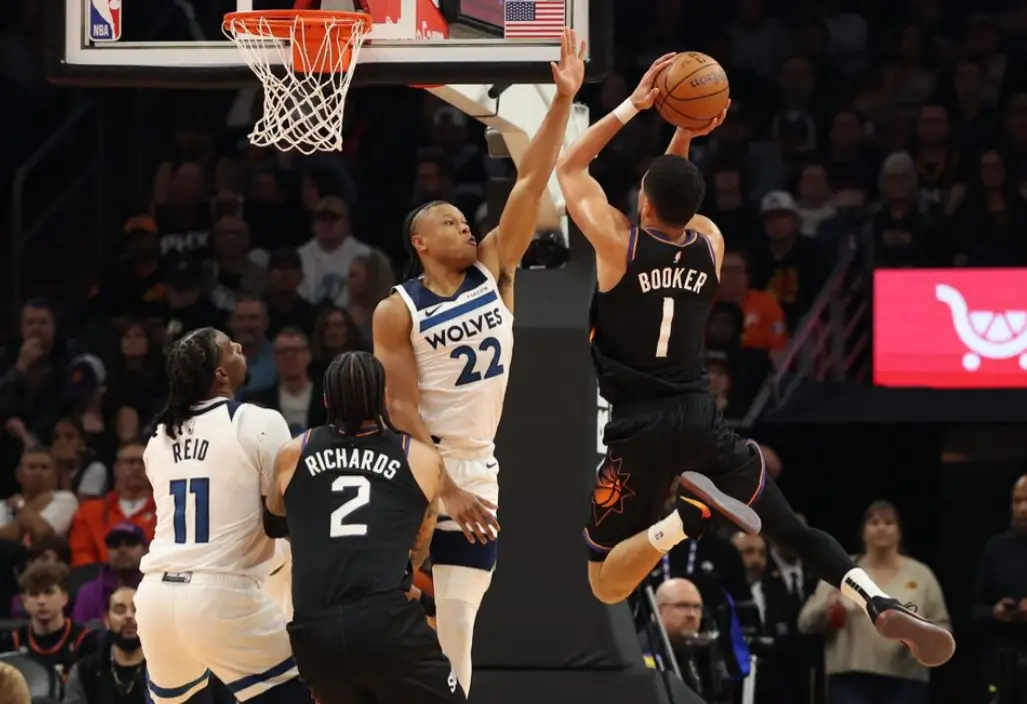 "He's Got That Dog in Him" - Phoenix Suns Role Player Shows Clutch Gene in NBA Cup Win Vs. Minnesota Timberwolves 3 Phoenix Suns