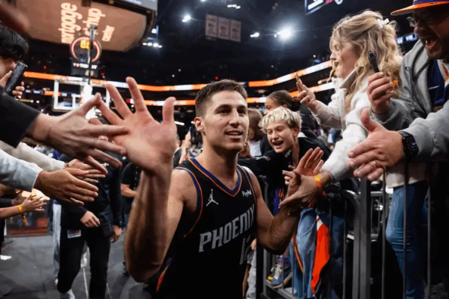 “He’s Got That Dog in Him” – Phoenix Suns Role Player Shows Clutch Gene in NBA Cup Win Vs. Minnesota Timberwolves Phoenix Suns