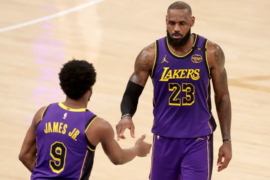 “Bronny Jr. Sub For Bronny Sr. Is Undeniably A Unique NBA Moment”: NBA Fans Go Nuts As LeBron James Gets Subbed Out For Bronny James LeBron, NBA Fans