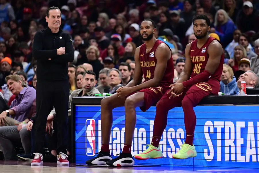 Cavaliers Coach Kenny Atkinson Stands on Business After Getting Fined $100k For Resting Players - 'I've Got to Look at the Cavs' Best Interest' 2 USATSI 25831378