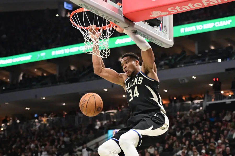 Giannis Antetokounmpo, Milwaukee Bucks