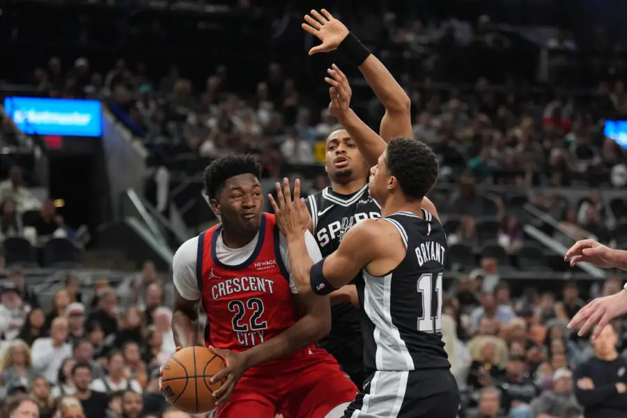 New Orleans Pelicans’ Impressive Rookie Derik Queen Receives Catchy Monicker as Tim Duncan Notices 13th Pick’s Game New Orleans Pelicans vs San Antonio Spurs