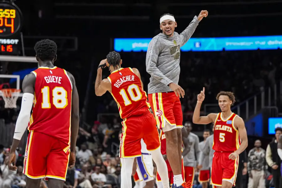 Atlanta Hawks vs Los Angeles Lakers