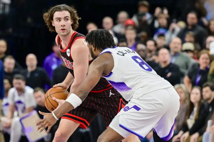 “Heard Giddey Likes Them Being 17”: NBA Fans Roast Josh Giddey Over 17% Shot At Most Improved Player With Controversial Past Josh Giddey NBA Fans