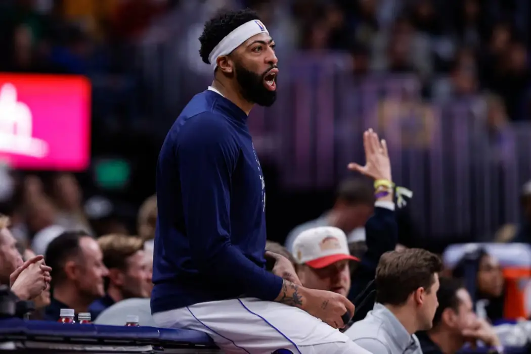 "I Don't Know If He's Going to be a Two-Way Much Longer" - Dallas Mavericks Rookie Draws Praise After Breakout Game Vs. Denver Nuggets 2 Dallas Mavericks, Anthony Davis