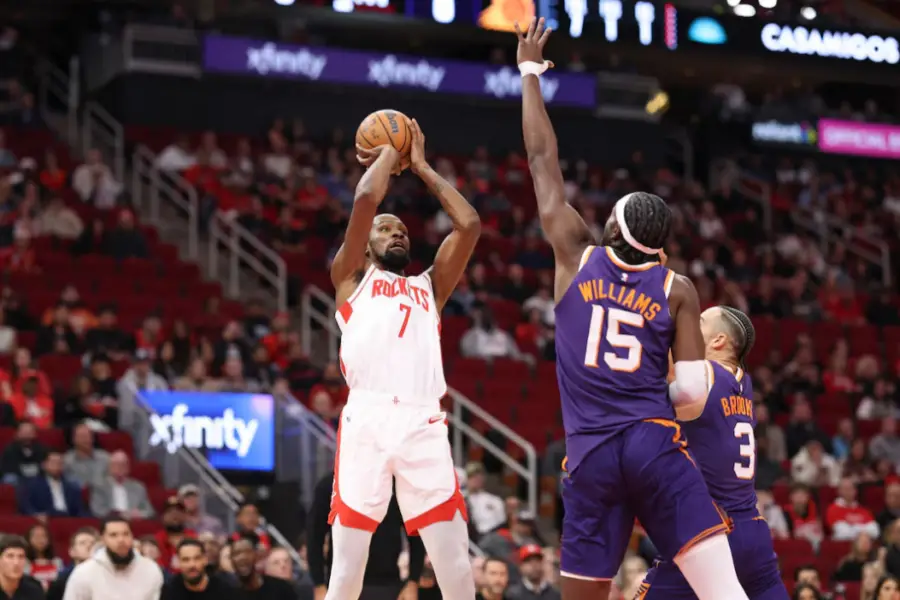 'Definitely Disruptive' - Phoenix Suns' Dillon Brooks, Jordan Ott Talks Delayed Flight, Unusual Clock Stoppages After Losing Thriller With Rockets Through KD's 3 1 Houston Rockets, Kevin Durant