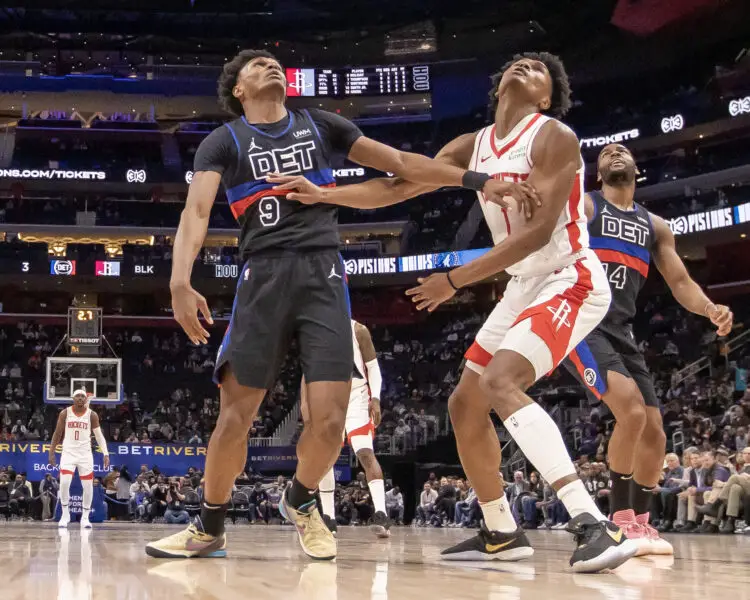 Pistons' 4th Pick Ausar Thompson Given Same Title His Brother Amen is Predicted to Get in Near Future - 'We Got the Better Twin' 1 Ausar Thompson, Amen Thompson