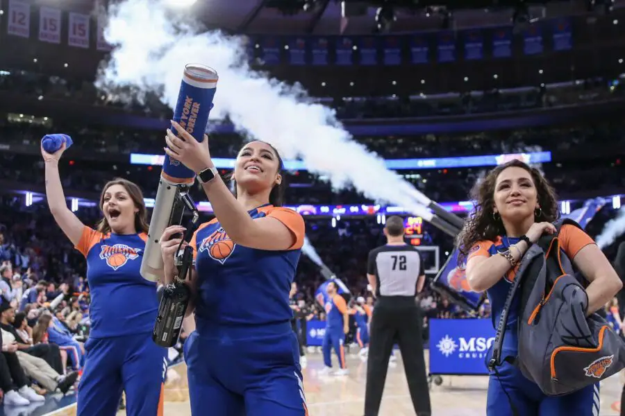 Giannis Antetokounmpo Discreetly Takes Next Big Step for Future By Purchasing $14M Property in City Speculated as His Next Basketball Home 2 USATSI 23025913