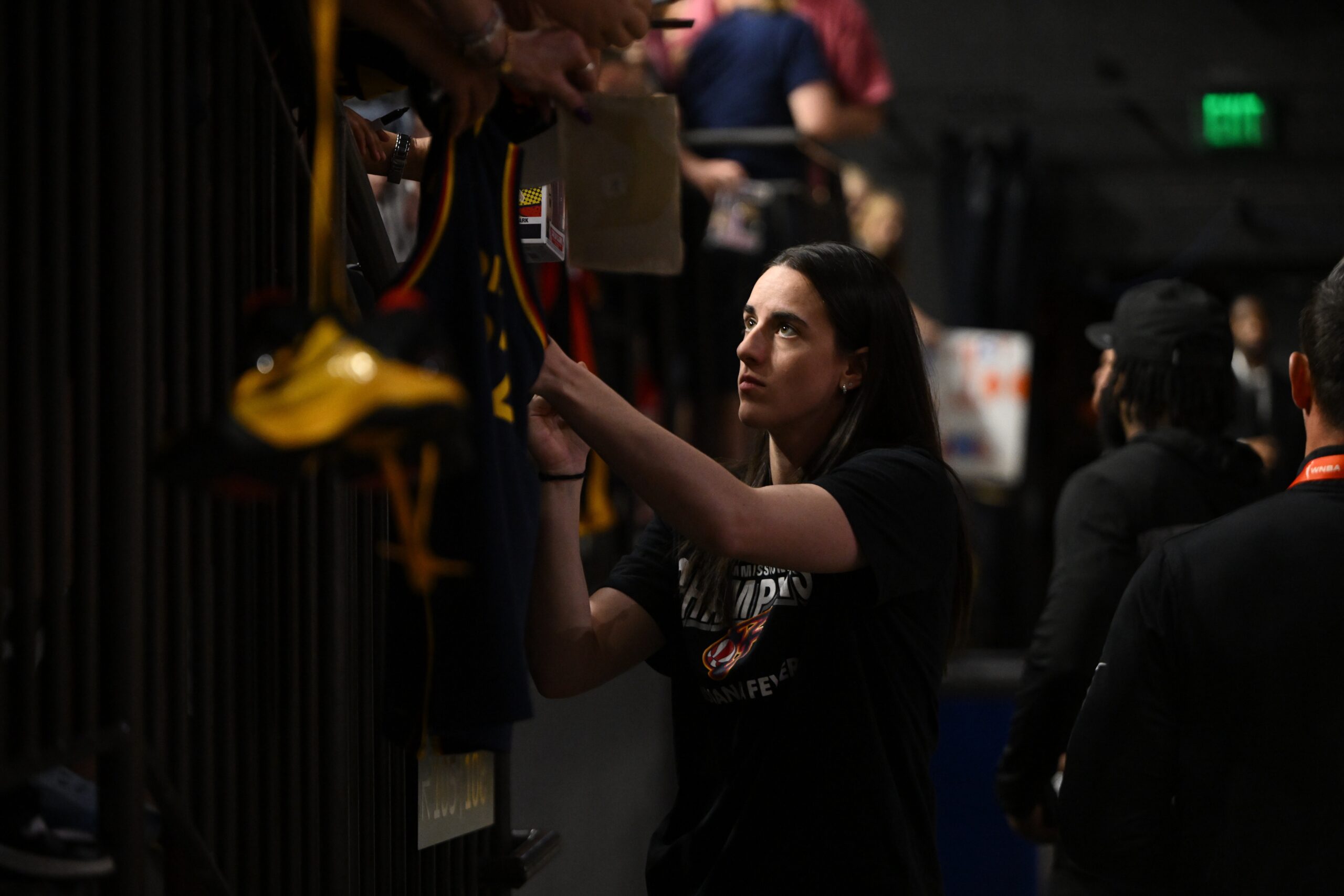 "No Champions. No Titles. Never Will": WNBA Fans Debate After Caitlin Clark Praised By X Account For Having No Scandals, Arrests Or Drama In Career 1 Wnba fans