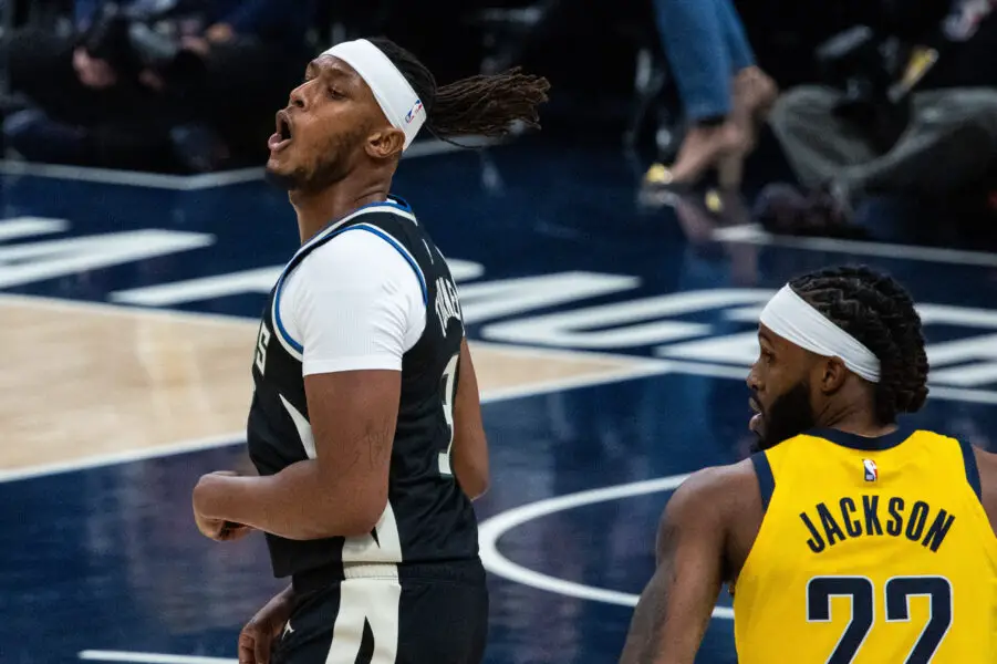 Myles Turner Looks Back to Pacers' Terrible Start in 2024-25 Season as Milwaukee Bucks Seek Motivation While Giannis Antetokounmpo is Out 3 Myles Turner vs Indiana Pacers