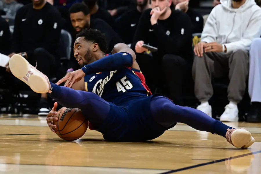 Donovan Mitchell Makes Honest Admission About 2026 ASG Status; Thinks His Team's Struggle is To Blame 3 Donovan Mitchell, Cleveland Cavaliers