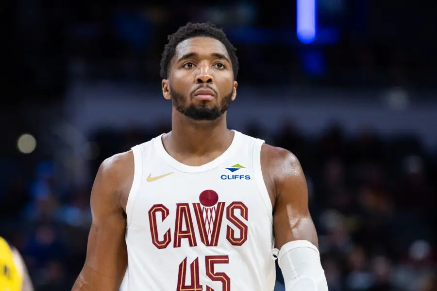 Donovan Mitchell Allows Interview Again After Cavs' Dominant Win, Says 26-Point Victory Isn't Worth Celebrating 1 Donovan Mitchell