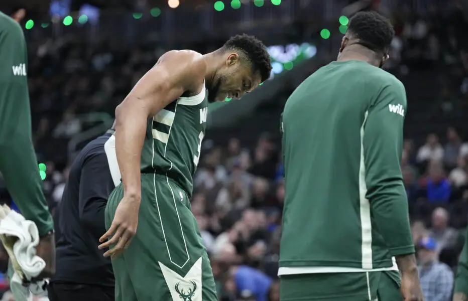 Did Giannis Antetokounmpo Really Ask for a Trade? Insider Makes U-Turn on Shocking Report About 2x MVP - 'I Don't Know the Answer to That' 2 NBA Fans