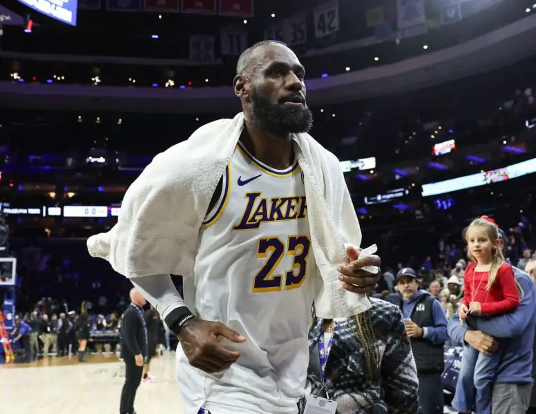 “Imagine Your Agent Not Believing In You”: NBA Fans Pile In As LeBron James’ Agent Doubt Lakers Championship Chances NBA Fans