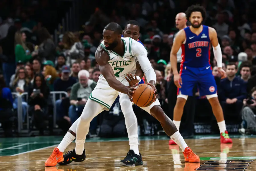 Jaylen Brown Hilariously Trolls Isaiah Stewart In His Face With 1 Gesture Pistons Big Recently Went Viral For; Celtics Star Explains Commotion Jaylen Brown, Boston Celtics
