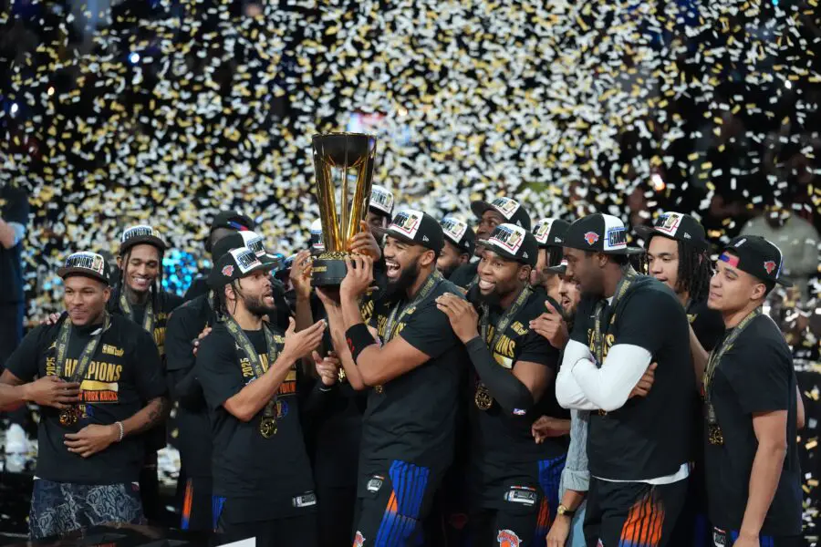 Knicks Star Caught ‘In 4k’ Sticking Finger in Jalen Brunson’s Sensitive Area During NBA Cup Celebration (Video) Dec 16, 2025; Las Vegas, Nevada, USA; New York Knicks center/forward Karl-Anthony Towns (32) and guard Jalen Brunson (11) hold the the Emirates NBA Cup trophy after victory over the San Antonio Spurs at T-Mobile Arena. Mandatory Credit: Kirby Lee-Imagn Images