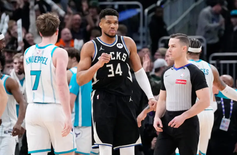 “It Means a Lot to Him” – Milwaukee Bucks’ Giannis Antetokounmpo Does Heartwarming Gesture to Teammate in Win Vs. Charlotte Hornets Milwaukee Bucks