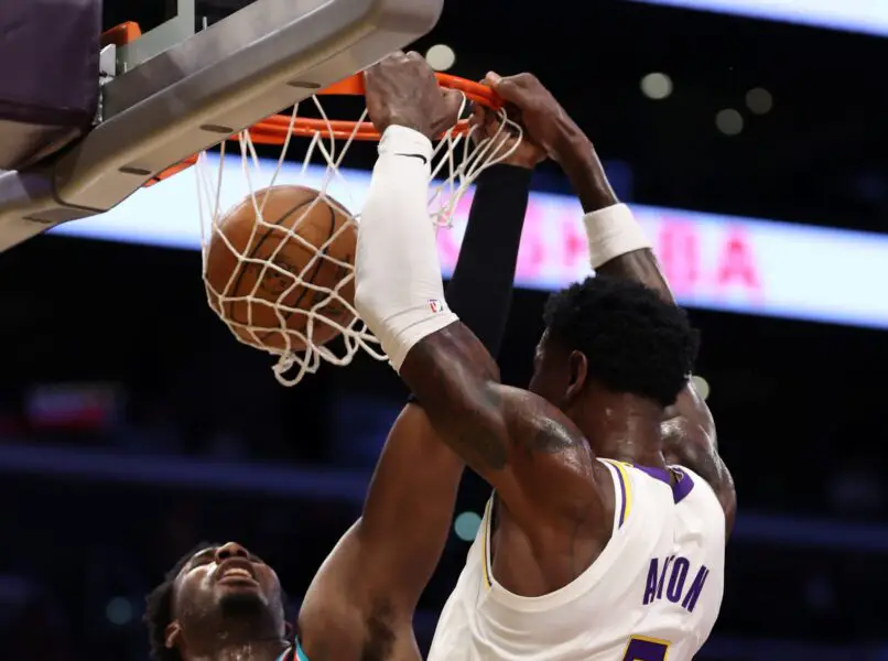 DeAndre Ayton Responds to JJ Redick’s Thoughts About His Frustration With Efficient 15-Point Game – ‘Bigs Can’t Feed Themselves’ USATSI 27934858 scaled e1767599945832