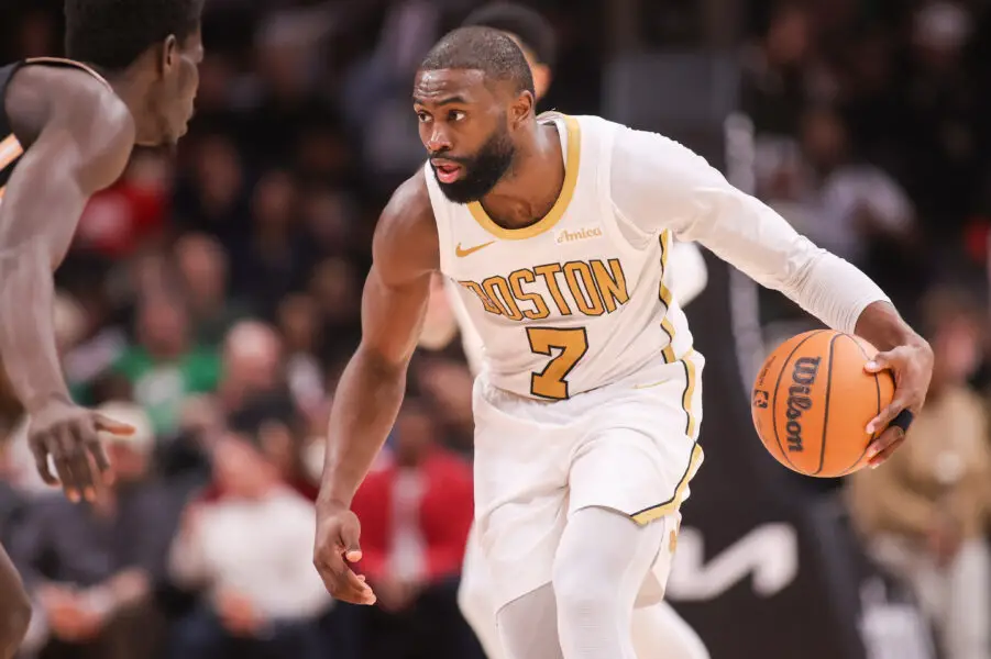 Jaylen Brown Admits He’s Taking This Season Personally Amid Doubts on Him as a Superstar – ‘5 Players That Are Essentially Gone’ Jaylen Brown, Boston Celtics