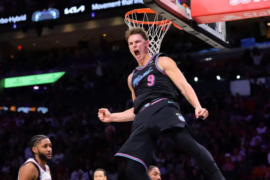 Pelle Larsson Explains Dust-Up With DeMar Derozan Over Dangerous Play; 2nd Rounder Pick Earns Respect For Grit 1 USATSI 28032927