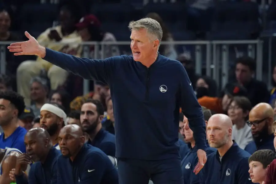 Jan 20, 2026; San Francisco, California, USA; Golden State Warriors head coach Steve Kerr motions to the referee during a game against the Toronto Raptors in the second quarter at Chase Center. Mandatory Credit: David Gonzales-Imagn Images