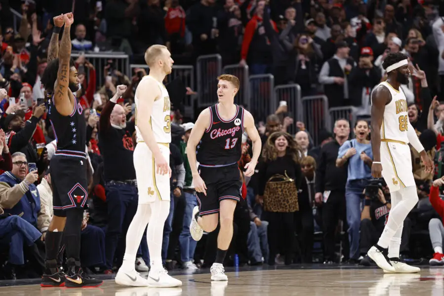 Kevin Huerter Gives Most Proper Conclusion to Derrick Rose’s No.1 Jersey Retirement But He Could Have Made it Better If Only He Followed His Impulsive Thought USATSI 28082374