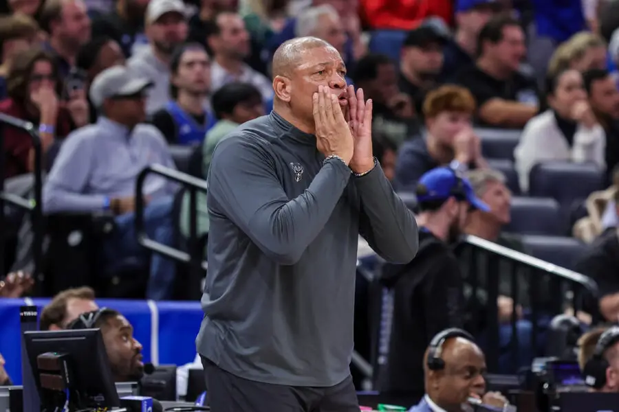 Bobby Portis Reacts to Bucks' Great Stretch, 5-1 In Their Last 6 - 'The Vibe’s Great, Bro' 2 Milwaukee Bucks