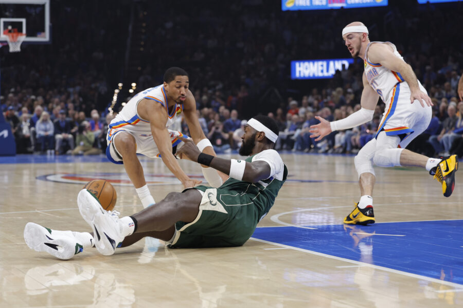Bobby Portis Reacts to Bucks’ Great Stretch, 5-1 In Their Last 6 – ‘The Vibe’s Great, Bro’ Milwaukee Bucks vs Oklahoma City Thunder