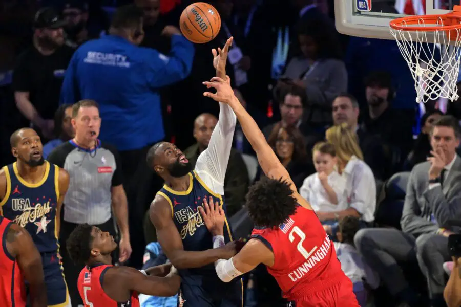 NBA Fans Jaylen brown