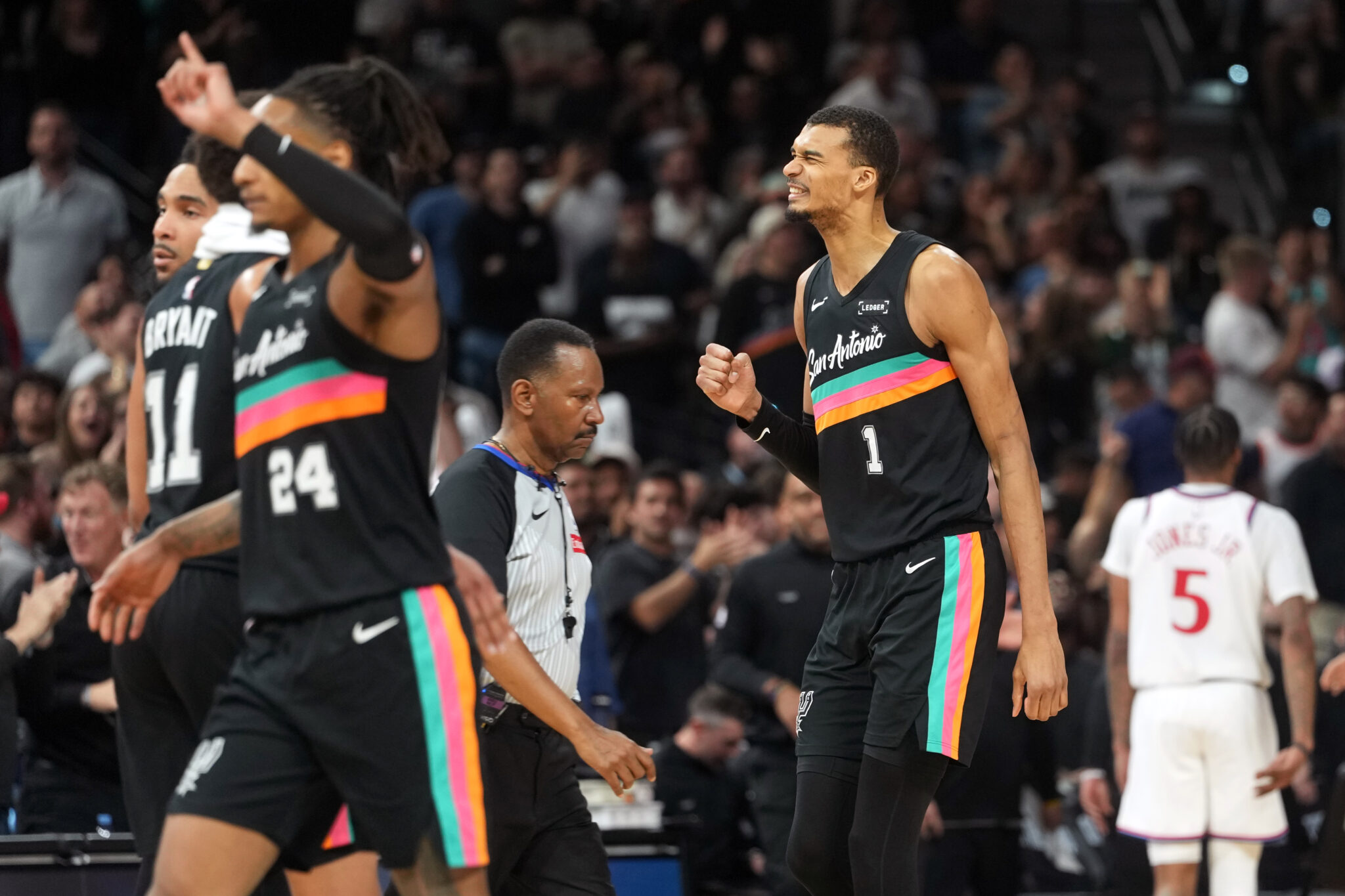 NBA Fans Call Out French Basketball Fans For Hating On Victor Wembanyama